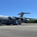 Llegó a Puerto Plata avión militar con ayuda alimenticia para personas vulnerables
