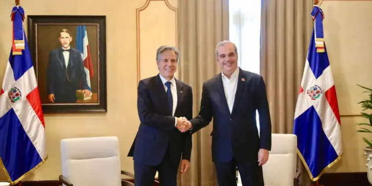 Abinader recibe en visita oficial al secretario de Estado de EE.UU, Antony Blinken