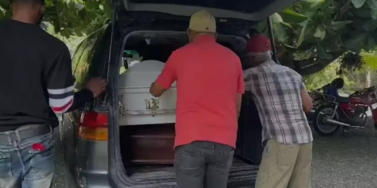 Hallan muerta pareja haitiana en una casa que cuidaban en Salcedo