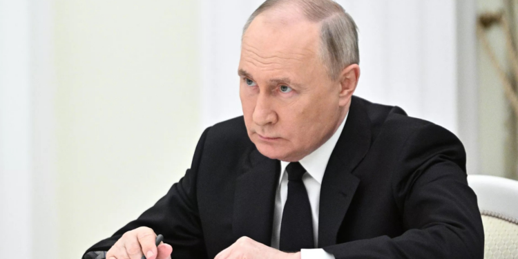 Putin advierte que Occidente se enfrentará directamente con Rusia