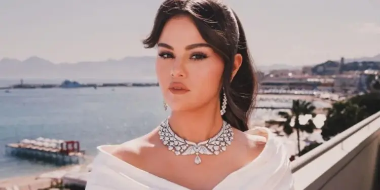 Selena Gómez se une a la lista de famosos multimillonarios