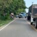 Video; Choque entre camiones provoca un taponamiento de vehículos en carretera de Dajabón