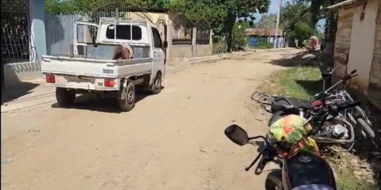 Residentes en el sector alto del Cristo reclaman asfaltado de sus calles y agua potable   