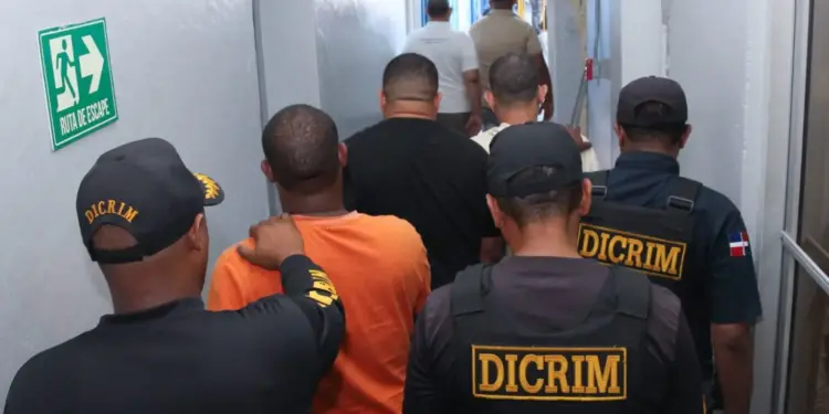 Desmantelan estructura criminal perpetró robo millonario en joyería de Barahona