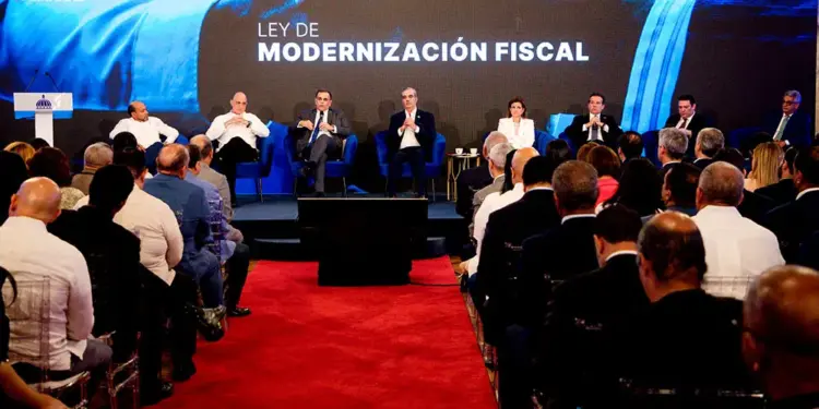 Itbis, reajustes y ojo a evasores en la reforma fiscal