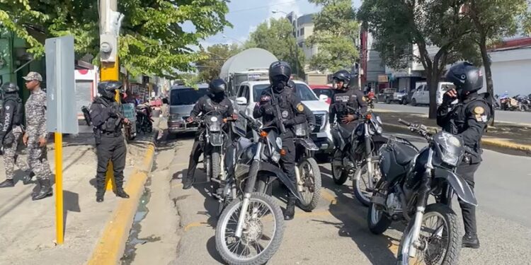 Huelga en San Francisco continua este martes, ciudad esta militarizada totalmente, grupos populares reiteran el paro es por dos días