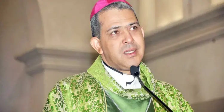 Monseñor Tomas Morel llama a cautela con reforma fiscal