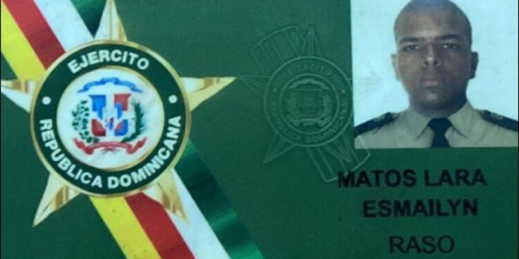 Detienen miembro del ejército con supuesta marihuana en puesto de la frontera