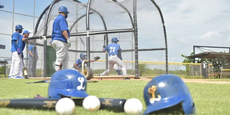 Este grandeliga está cerca de debutar con los Tigres del Licey
