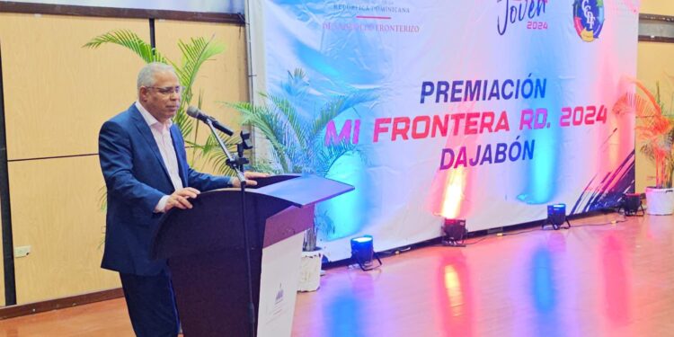 Desarrollo Fronterizo reconoce el talento, esfuerzo y dedicación en ceremonia de Premiación Primeros Juegos Regionales “Mi Frontera RD 2024” en Dajabón 