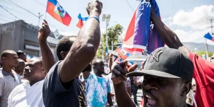Haitianos en el país convocan a un paro de labores este miércoles en defensa de sus derechos