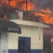 Incendio afecta taller de herrería en Villa Juana