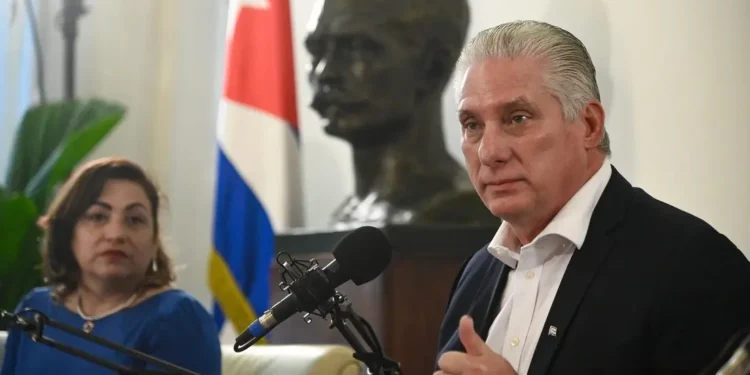 Cuba declara muertos a 13 militares tras explosión de un almacén de armas