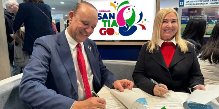 Firman acuerdo en FITUR para llevar turistas al Carnaval de Santiago