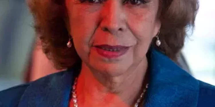 Muere a los 95 años Amparo Garrido, la voz de » Blancanieves» y actriz de «Dos mujeres, un camino»