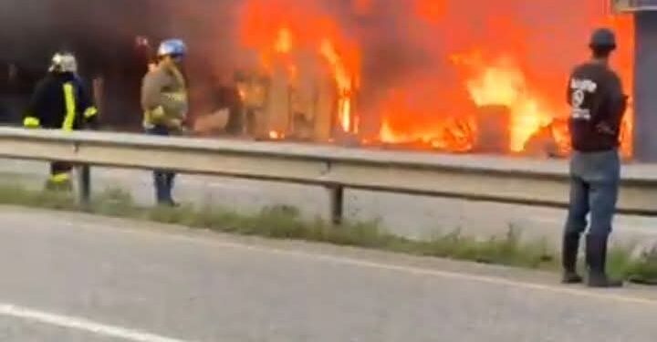 Incendio destruyó varias casuchas en el sector Maggiolo de Cofresí
