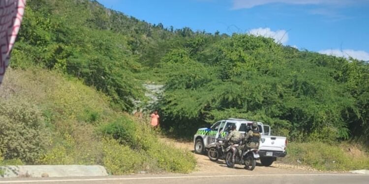 Acusan supuesta compañía foránea de invadir terrenos privados en litoral de Montecristi 