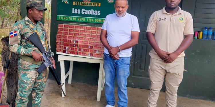 Ejército arresta hombre con 50 mil cigarrillos de contrabando en Santiago Rodríguez