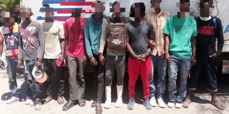 DGM mantiene intensidad en interdicciones detiene 1,338 ilegales y deporta otros 950