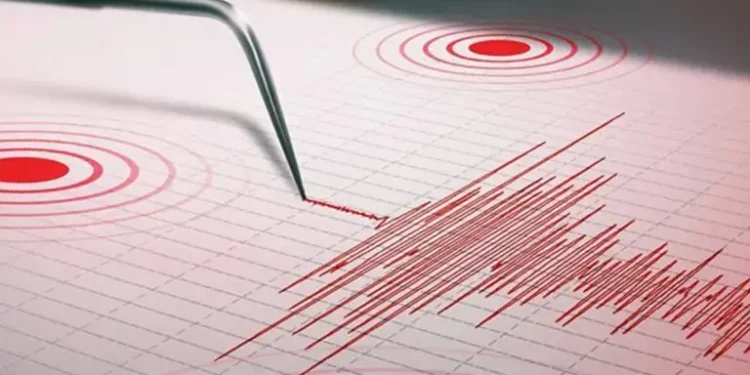 Más de 800 afectados por el sismo de magnitud 6,1, que dejó 32 heridos en Ecuador