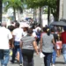 Cementerios se llenan de amor y lágrimas en el Día de las Madres