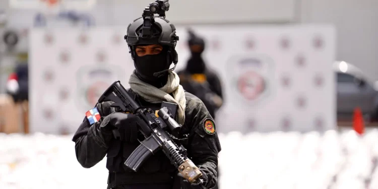 Confiscan en puerto Haina más de 3,000 paquetes de marihuana y arrestan cuatro personas