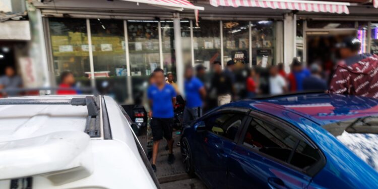 DGM realiza operativos en comercios y detiene a 92 extranjeros ilegales