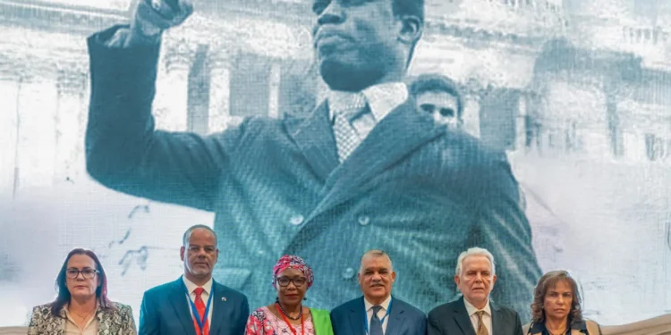 PRD e Internacional Socialista rinden homenaje a Peña Gómez en el 27 aniversario de su fallecimiento