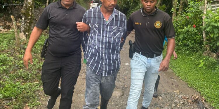 Policía captura a “Toño” tras ultimar a su tía de 87 años en Bonao