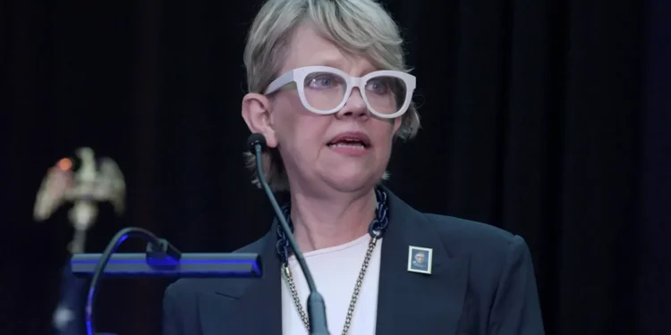 Trump despide a la directora de la National Portrait Gallery de Washington