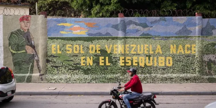 Venezuela denuncia una nueva operación de “falsa bandera” en frontera con Guyana