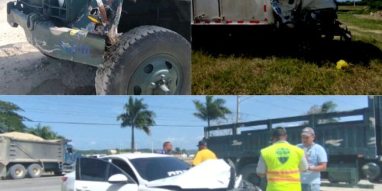 Cuatro personas heridas en triple choque vehicular en carretera principal de Montellano