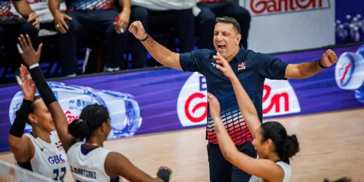 Las Reinas arrancan muy bien ante Serbia