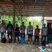 Encuentran grupo de indocumentados ocultos en un lavadero de guineos en Montecristi