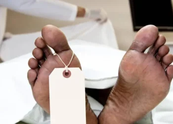 Muere en destacamento hombre acusado de matar a su pareja, hijastro y abusar de adolescente