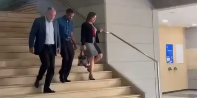 Testigo principal en caso Jet Set guarda silencio tras salir de la PGR