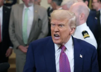 Trump: “Todos deben evacuar Teherán inmediatamente”