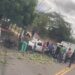 Chocan camioneta platanera y camión en autopista Duarte Montecristi