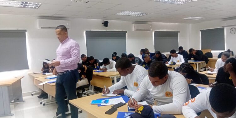 DGM impulsa formación de nuevos agentes para fortalecer protección de los inmigrantes