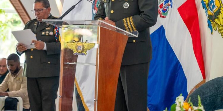 En el Ministerio de Defensa expertos analizan el rol estratégico de la industria militar