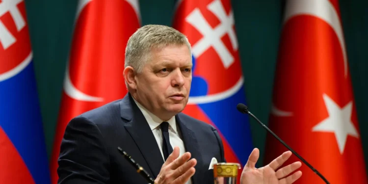 Eslovaquia retira veto a las sanciones contra Rusia