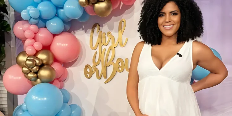 Francisca da a luz a su hija Raffaella