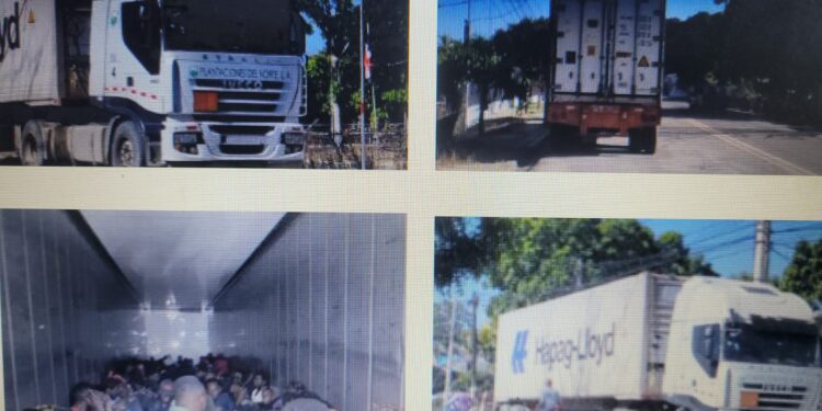 Vídeo: DGM intercepta furgón en Montecristi con 79 haitianos indocumentados iban hacia Santo Domingo