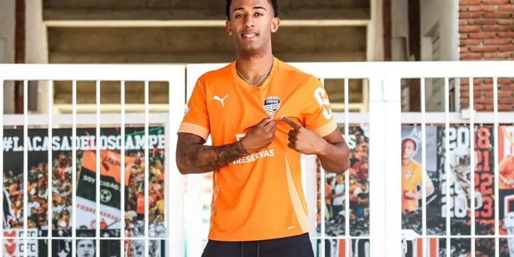 Cibao FC suma talento internacional con Conesa