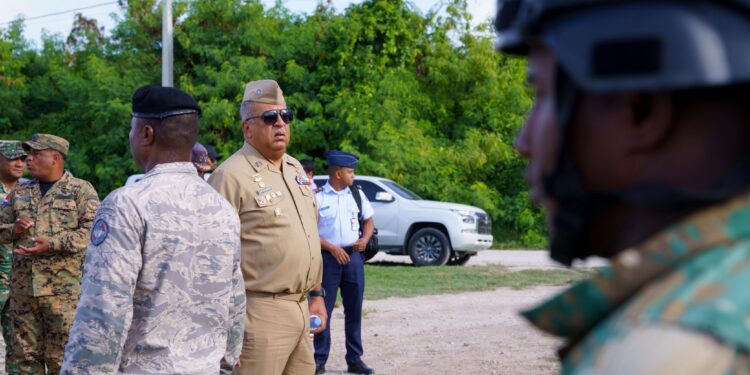 Director General de Migración supervisa zonas Friusa, Matamosquitos y otras áreas en sector de Punta Cana