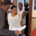 Madre retira querella contra hombre acusado de herir a su bebé de 11 meses en Villa Rivas
