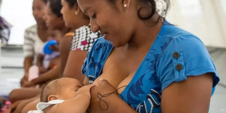 Un paso atrás en lactancia materna