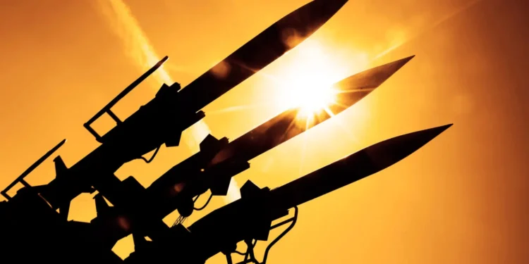 Contra ensayos y armas nucleares