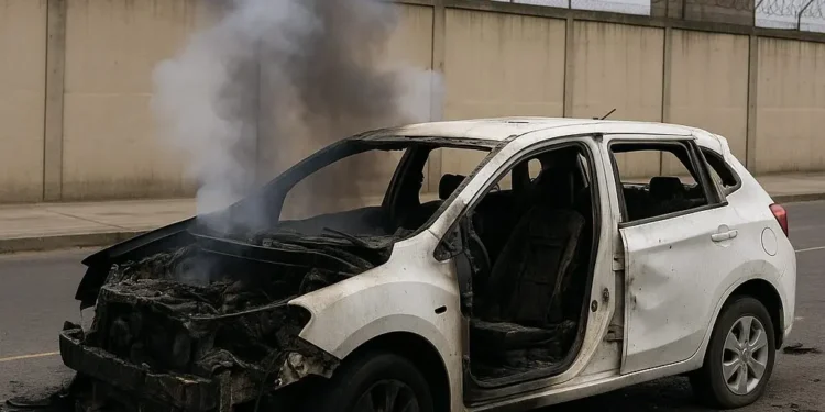 Sin víctimas tras la explosión de un carro bomba frente a una cárcel de Ecuador