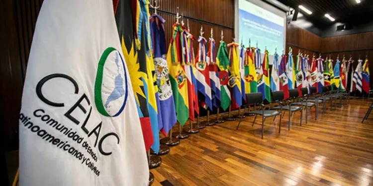 La Celac pide mantener a América Latina «como una tierra de paz», ante el despliegue naval de EE.UU.